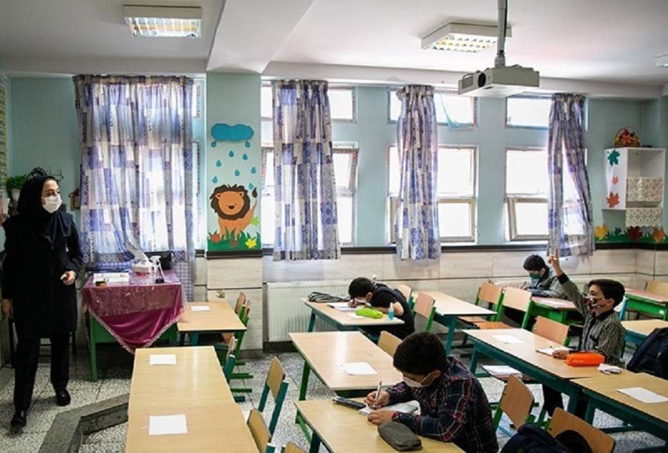 فرصت ثبت نام جاماندگان از مدرسه تا پایان دی