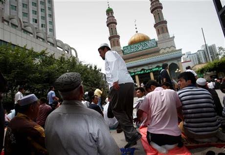 رویکرد جمهوری خلق چین نسبت به اقلیت مسلمان اویغور نسل‌کشی است