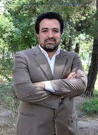 حسینی بای هوس ساحل نکا کرده؟
