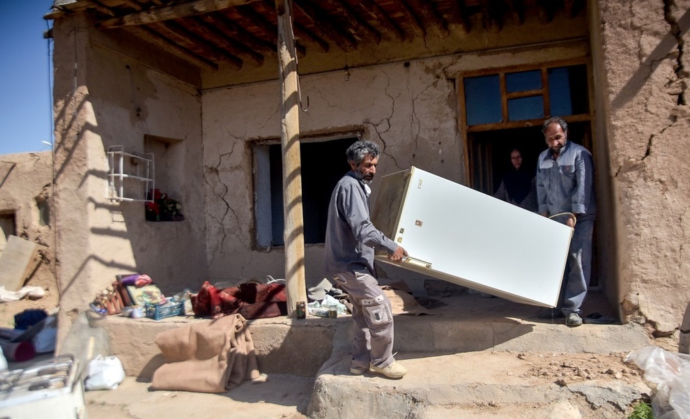 روایت امدادرسانی به مردم زلزله زده جاجرم