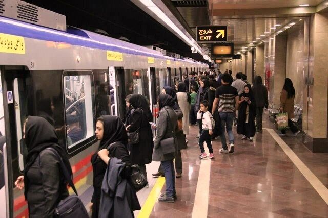 کلاهبرداری و کپی کارت‌های بانکی در مترو تهران