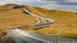 ترکیه تکنولوژی را هم در دیوار‌های مرزی دخیل می‌کند