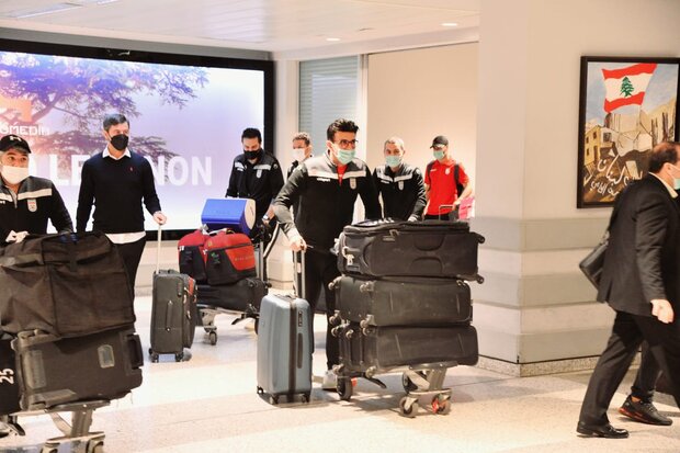امنیتی کردن داستان عدم بازرسی از چمدان بازیکنان تیم ملی فوتبال ایران در فرودگاه لبنان!