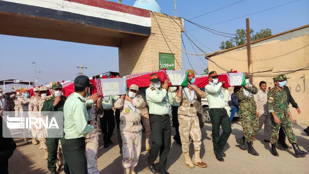 ورود پیکر‌های مطهر ۵۸ شهید دفاع مقدس از مرز شلمچه به کشور