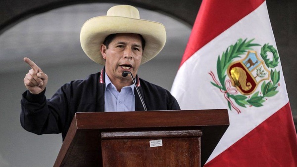 رئیس‌جمهوری پرو به سؤاستفاده از قدرت متهم شد