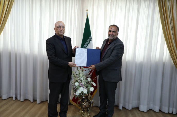 حسن زمانیان ، رئیس سازمان پژوهش های علمی و صنعتی ایران شد