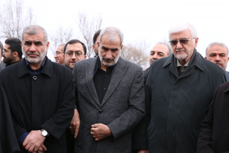 کلنگ احداث مجموعه آموزشی دارالفنون استان اردبیل توسط بانک پاسارگاد بر زمین نشست
