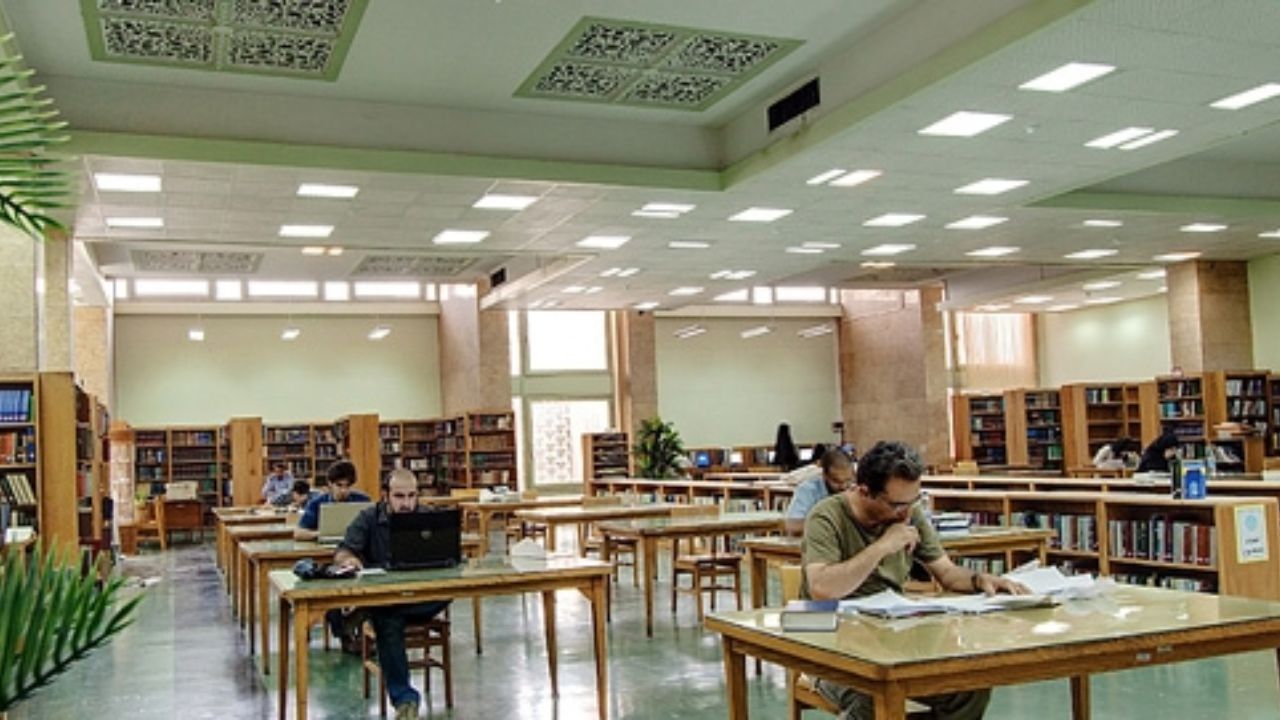 حیات کتابخانه‌های کشور در گرو بازتعریف خدمات کتابخانه‌ا‌ی است