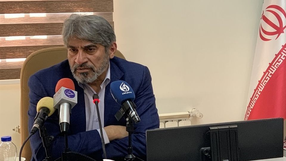 با استعفای دکتر سیدموید علویان رییس هیات مدیره نظام پزشکی تهران مخالفت شد