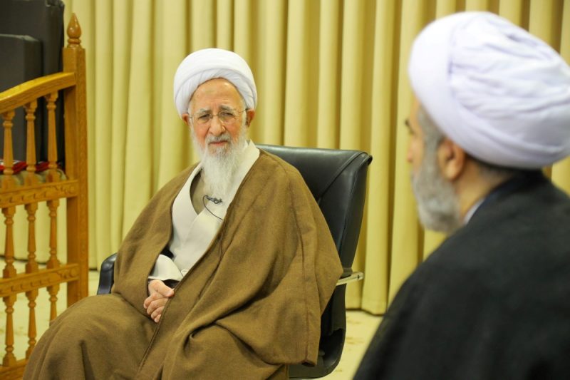 حضرت آیت الله جوادی آملی: حوزه باید توجه ویژه به فلسفه و مباحث عقلی داشته باشد
