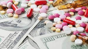 خطای استراتژیک وزارت بهداشت در واگذاری واردات دارو به شرکت‌هایی با سابقه خراب
