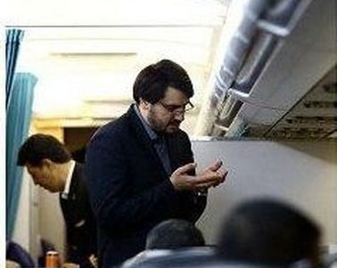 پاسخ ایران‌‌ایر به ادعای نماینده تهران درباره وضعیت اقامه نماز در هواپیما