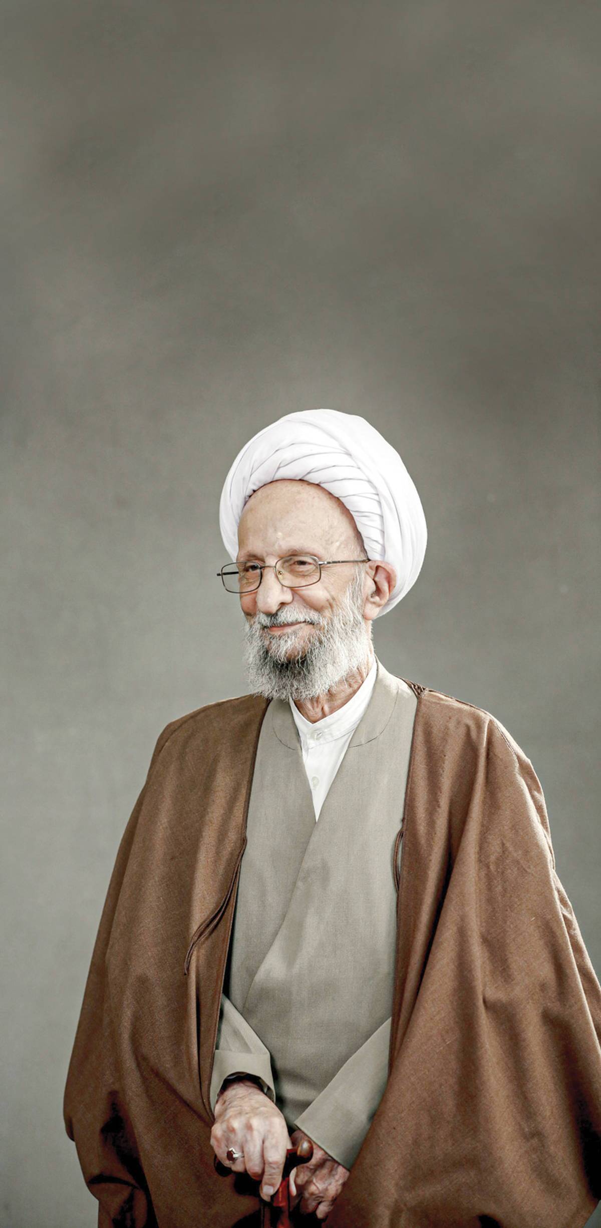 بازخوانی دیدگاه های محمدتقی مصباح یزدی درباره حکومت و انتخابات بر مبنای آثار
