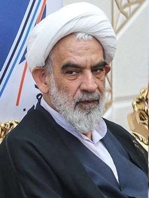 طبق قانون مجلس خبرگان نمی‌تواند بر رهبری نظارت کند