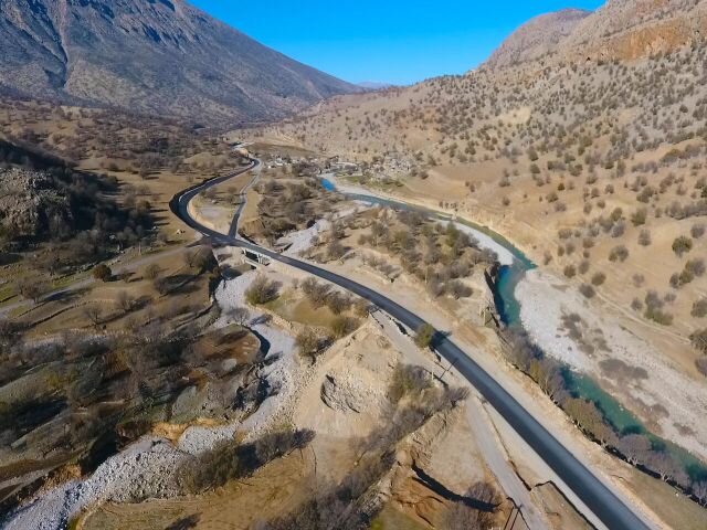 گزارشی از گذشت ۲۷ سال از کلنگ‌زنی کریدور پیر پاتاوه دهدشت+ تصاویر