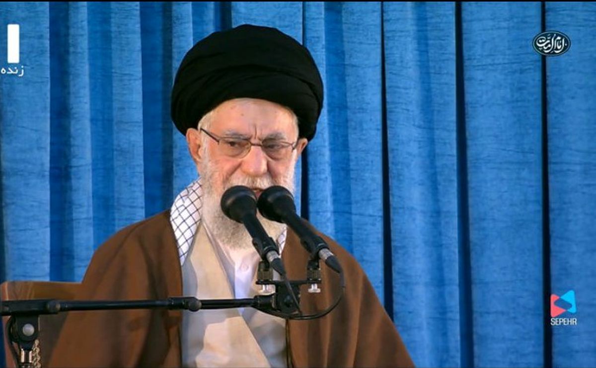 رهبر انقلاب: بزرگترین توصیه امام، نگهبانی از میراث اوست
