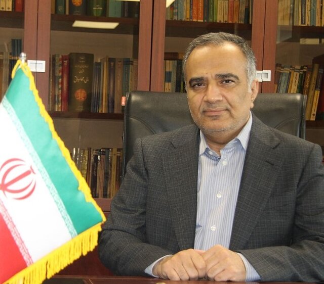 توضیح درباره الکترونیکی شدن بیمه‌های تکمیلی و ارائه لایحه اصلاح بیمه خودرو‌های نامتعارف به مجلس
