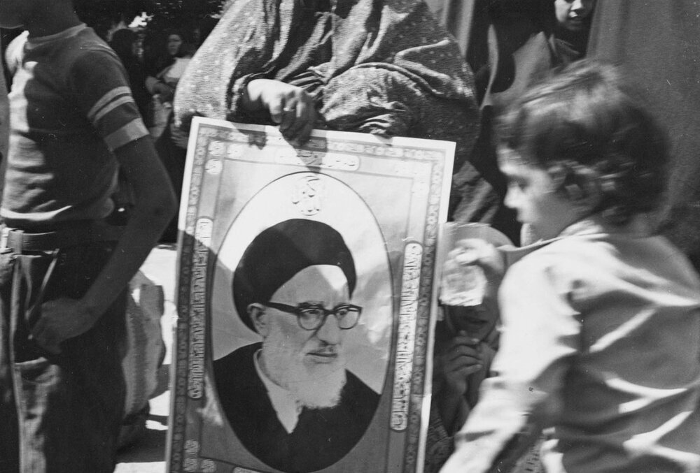 روایتی از مرگ مشکوک آیت الله طالقانی + وقتی که تلفن و آب با هم قطع شده بود!