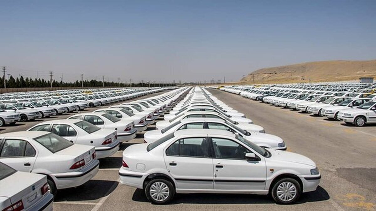 ارسال ۴۰۰۰ خودروی احتکاری ایران خودرو در سایت بینالود، به استان‌ها
