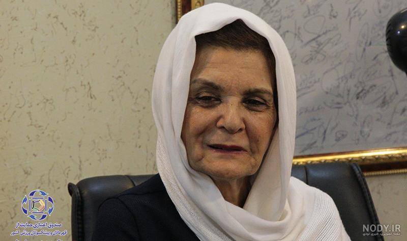 زن زیبا و تاریخ ساز والیبال ایران درگذشت!+ دکتر مینا فتحی که بود؟