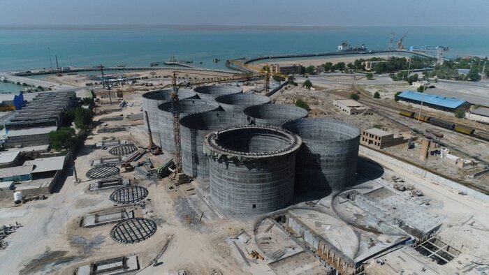 ظرفیت‌ها و توانمندی‌های بنادر خوزستان چشم‌اندازی برای توسعه اقتصاد دریامحور