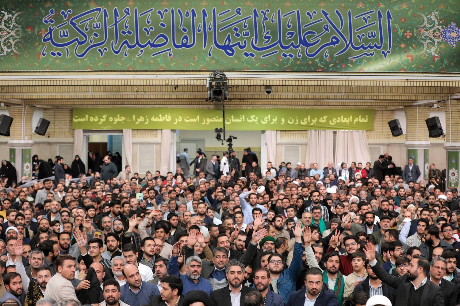 دیدار مداحان با رهبر انقلاب