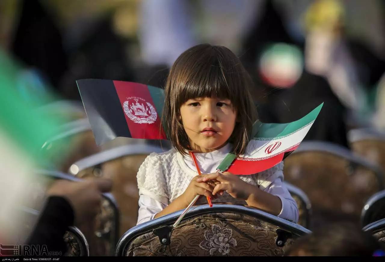 یک بام و دو هوا در خصوص افغانی ها: افغان بیاید، افغان نیاید؟