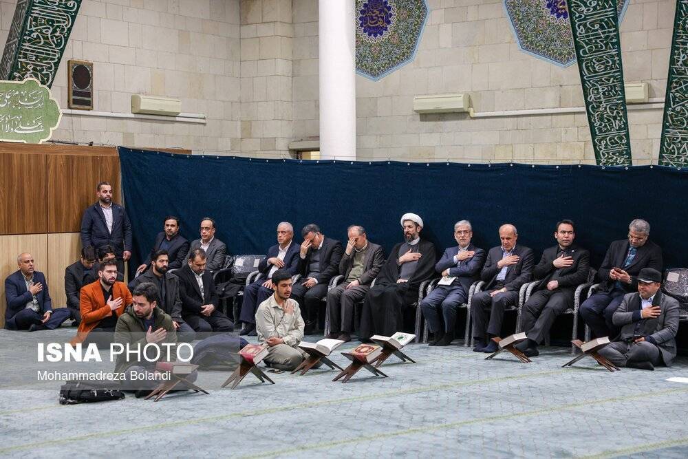 بزرگداشت امیرمحمد خالقی: از طرح بیمه موبایل-لپ تاپ دانشجویی تا ساخت یک مدرسه و نصب تندیس