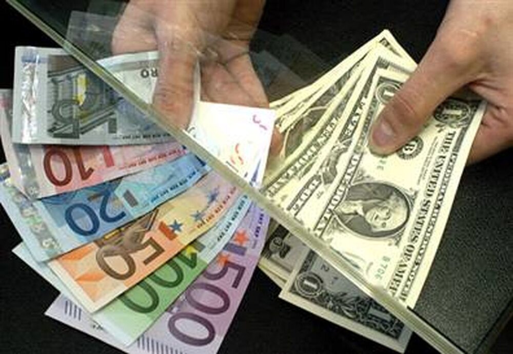 کارشکنی شرکت‌های دولتی،پتروشیمی ها و ابرشرکت های دارای صادرات ، در بازگشت ارز صادراتی + ضعف نظارت ، رانت و ارتباطات