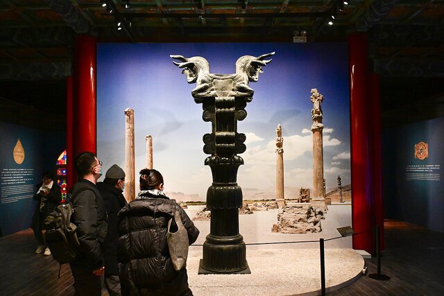 تمدید شش ماه دوم مجوز نمایش ۲۱۱ شیء تاریخی ایران در  بخش «شکوه ایران باستان» موزه پکن