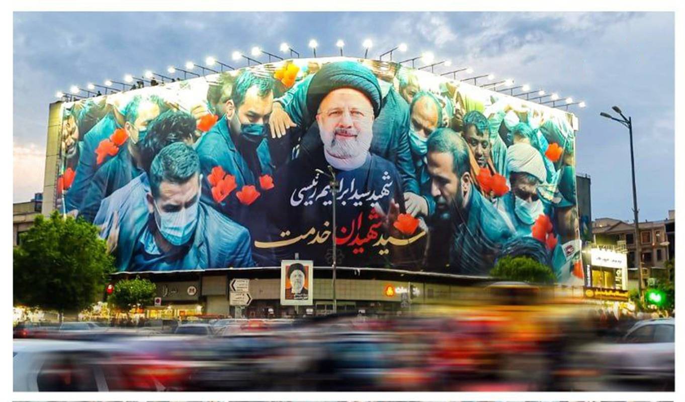 خلق نقاشی دیجیتالی ضامن خادم توسط حسن روح‌الامین  و نصب تابلوی سید شهیدان خدمت، در دیوارنگار انقلاب