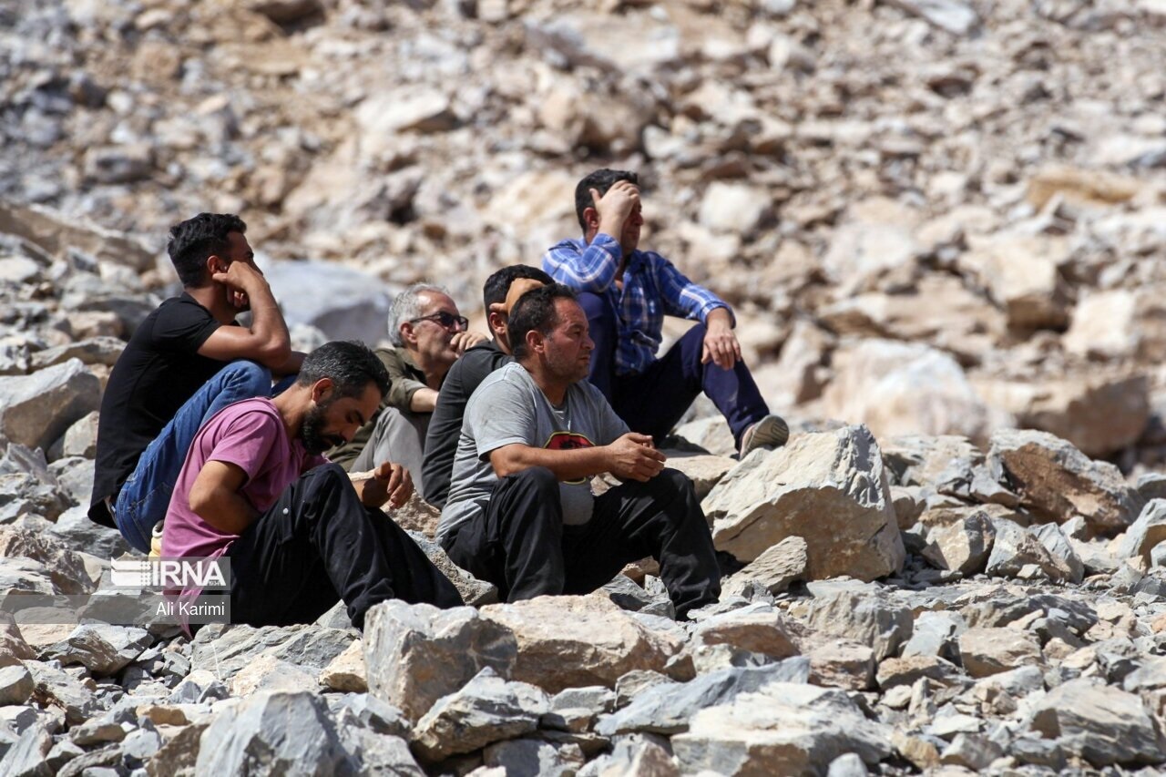 ریزش معدن شماره پنج سنگ و شن شازند استان مرکزی و مرگ دو نفر + سناریوهای احتمالی ریزش معدن