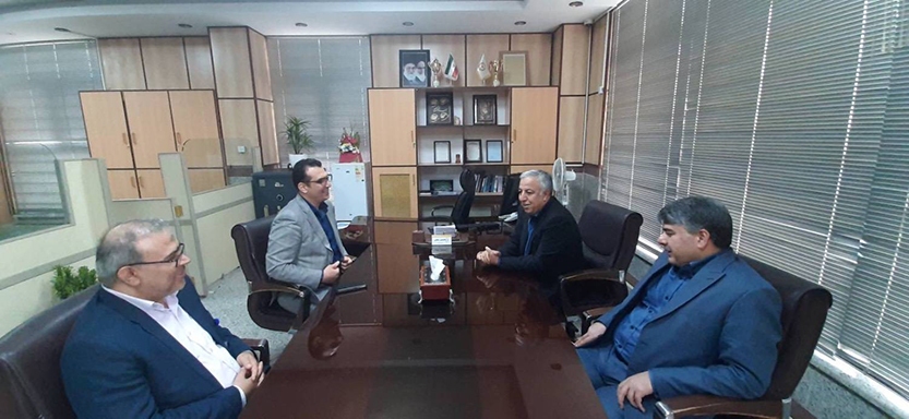 بازدید قائم مقام مدیر عامل بانک ملی ایران از شعبه فرودگاه امام (ره)