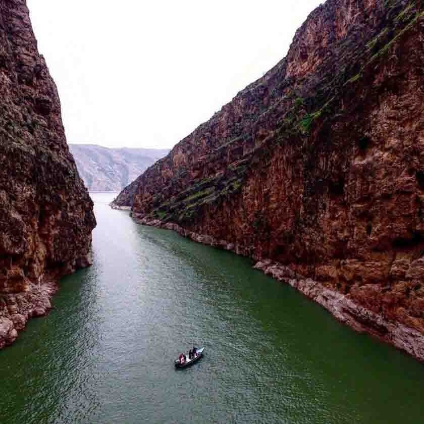 ایلام؛ شهر تنگه‌های تاریخی و طبیعی