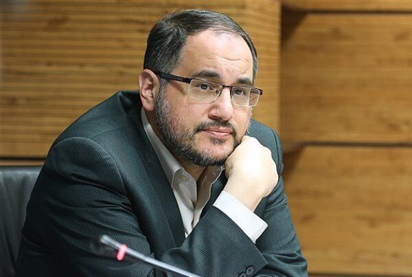 برنامه ریزی برای طراحی و استقرار سامانه هوشمند پیش بینی و برآورد چشم انداز اقتصاد ایران