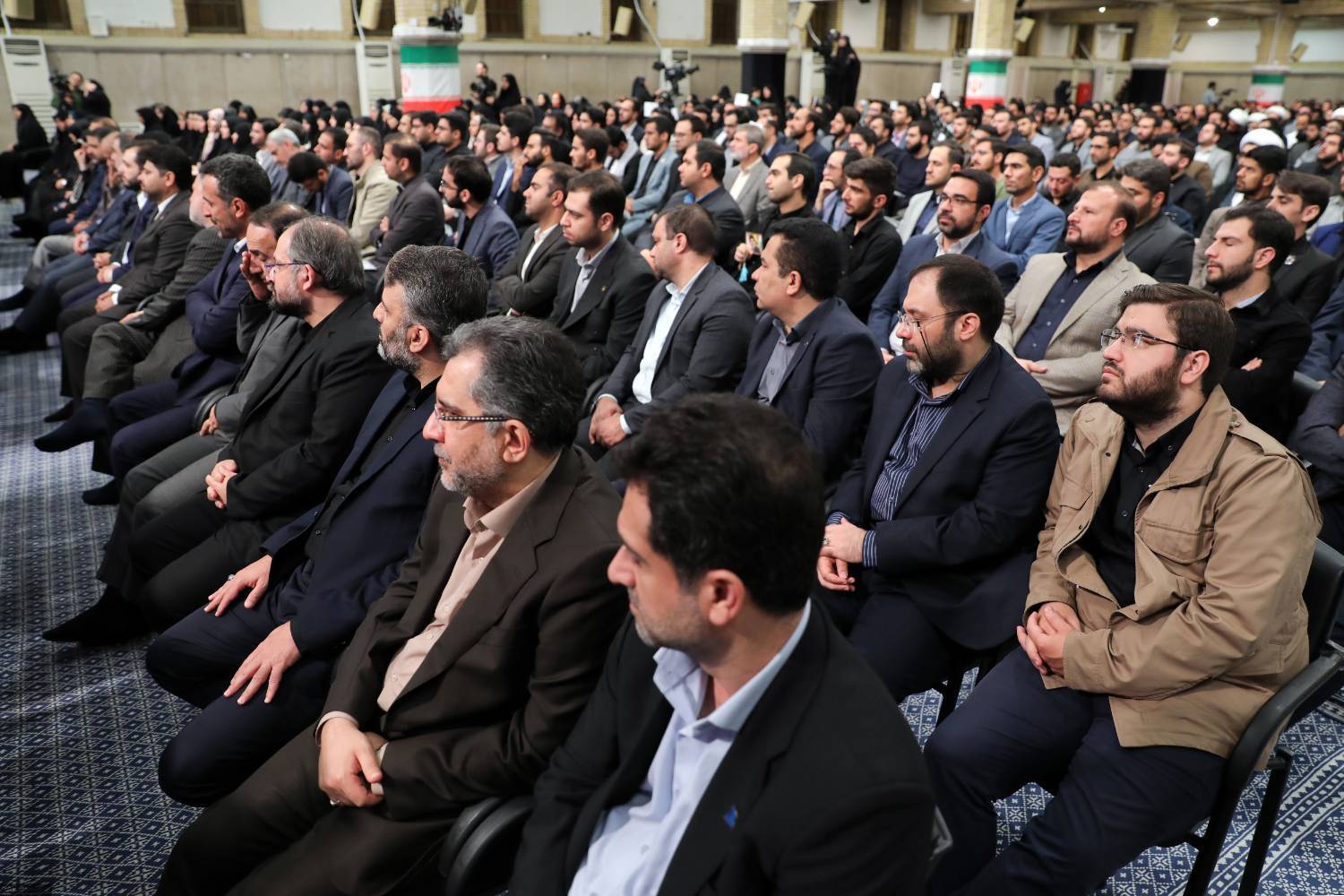 دیدار پائیزی رهبر با نخبگان