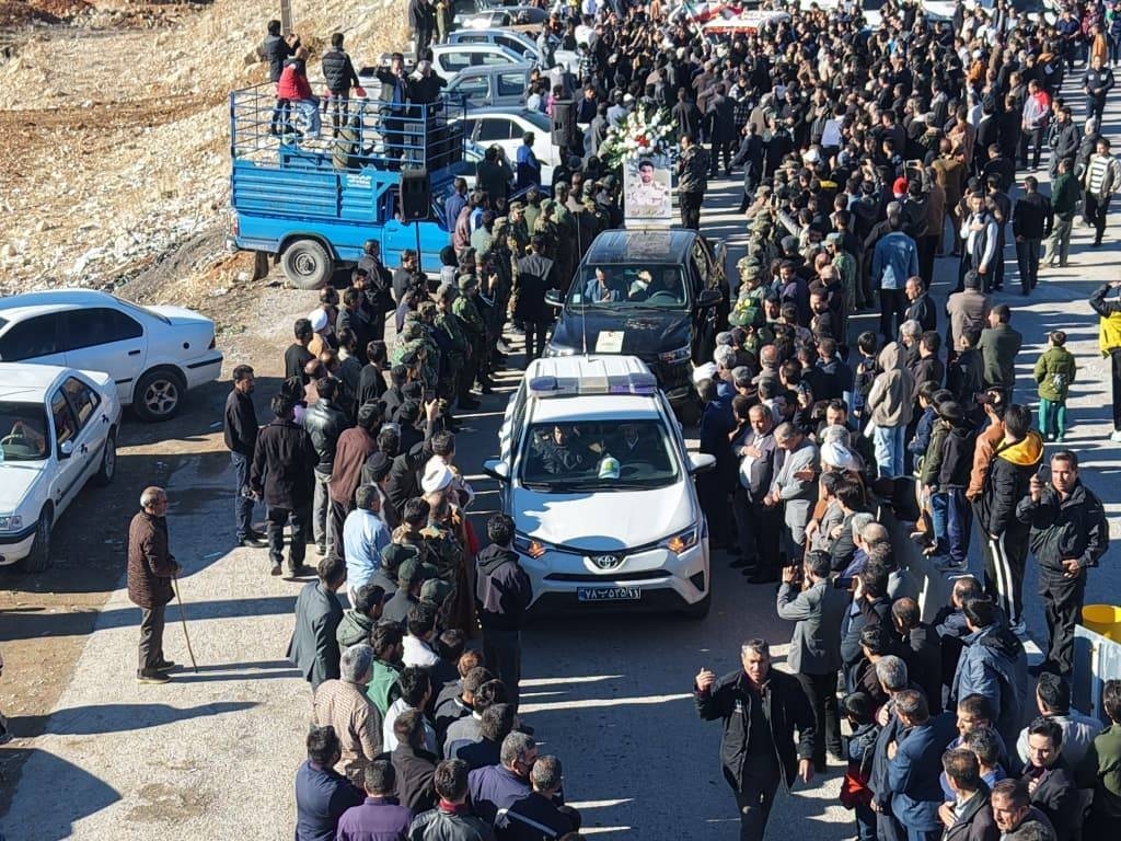 چرا عکس بابام رو ماشینه ؟ + وضعیت تجهیزاتی مرزبانان در چه حدی بوده و چرا این حادثه در حال تکرار است؟