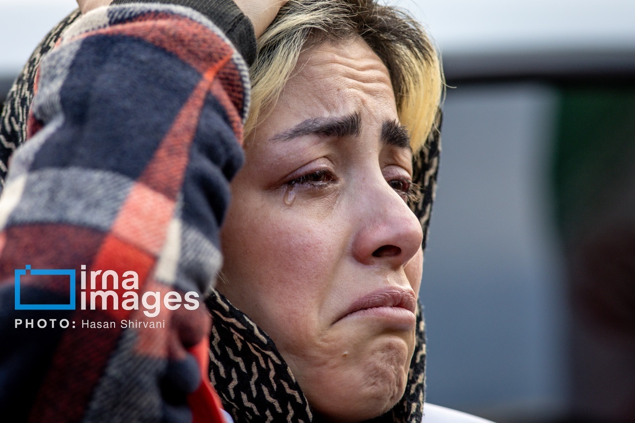 مگر تو  هم گریه می کنی؟