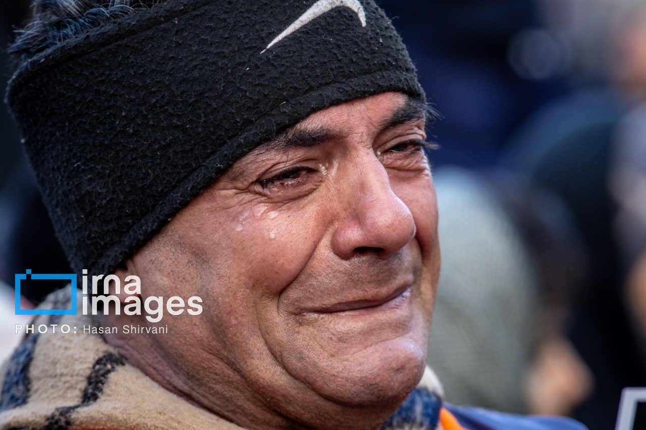 مگر تو  هم گریه می کنی؟