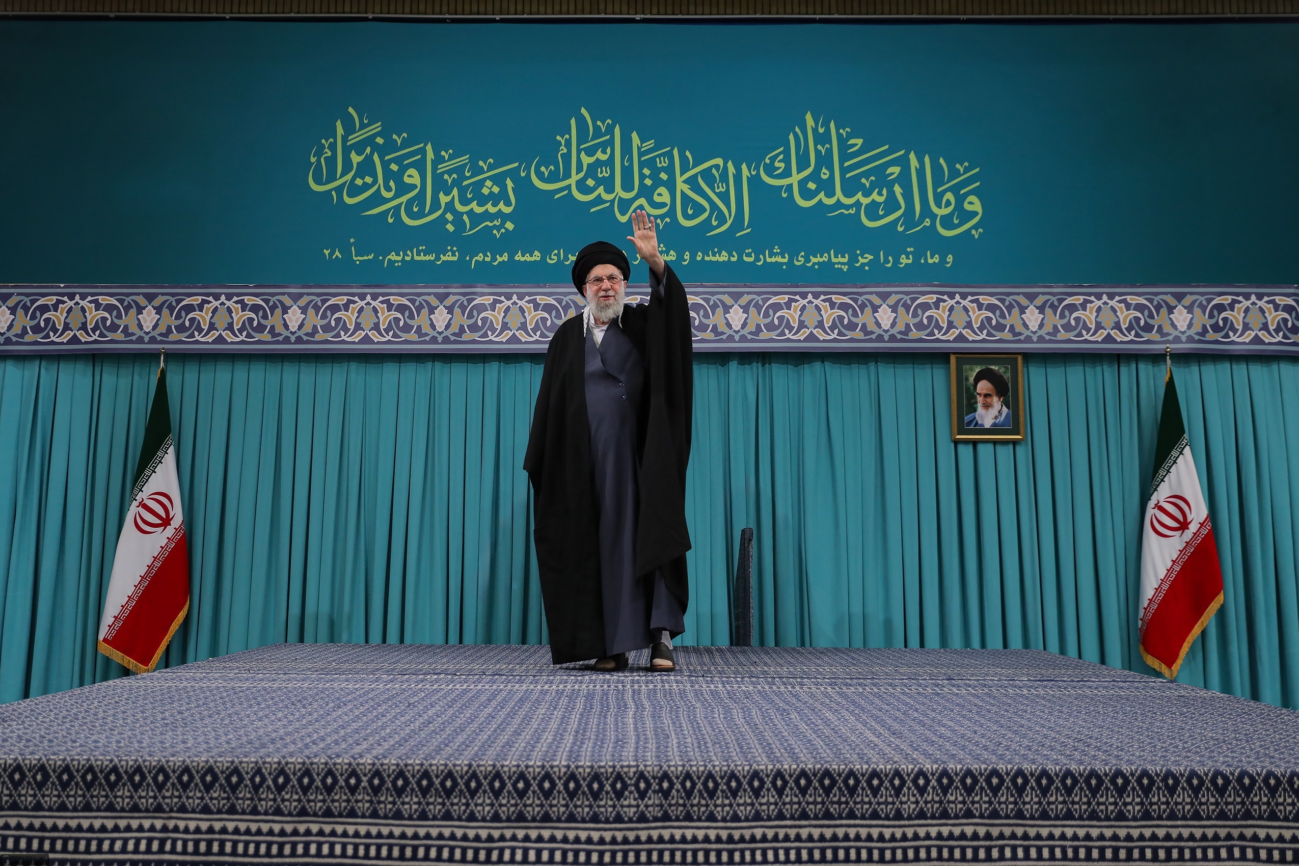 ما آمریکا را مجرم می دانیم : عوامل فتنه چند هزار نفر از مردم را به قتل رساندند+ معیشت مردم واقعاً مشکل دارد