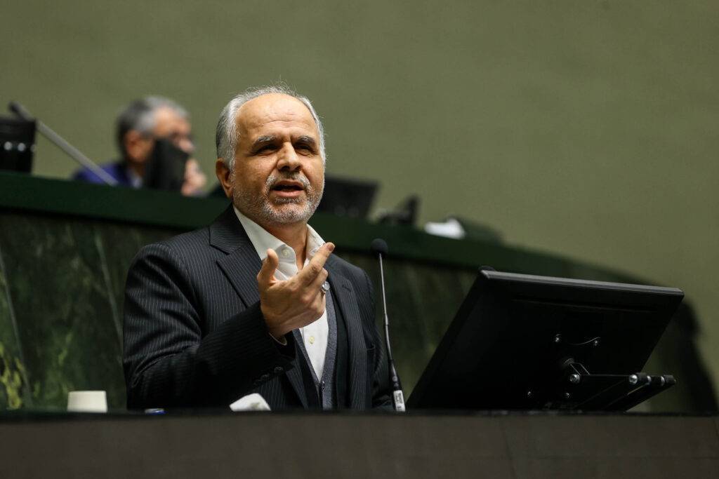 جلسه غیرعلنی با تیم اقتصادی دولت