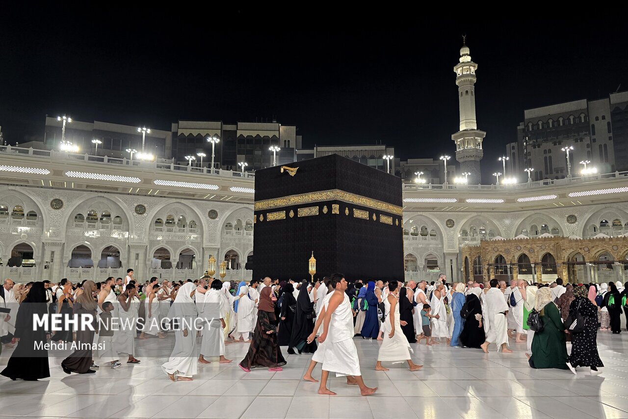 کاروان عمره دانشگاهیان