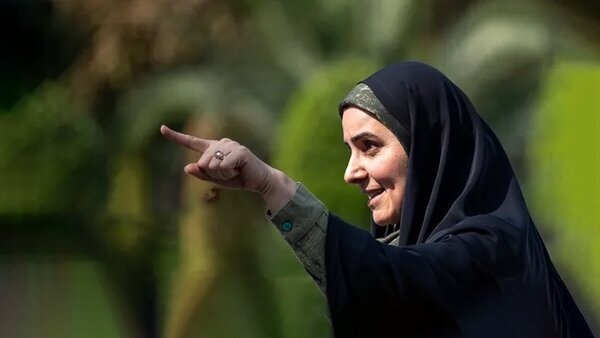 هزینه سفر ۹۵۰ میلیون تومانی خانم وزیر از حقوقش کسر می‌شود؟ : آیا عقل سلیم می پذیرد که یک مدیر قشر متوسط یک میلیارد تومان هزینه تفریح چند روزه کند؟ + باشه ، اما خودتی.