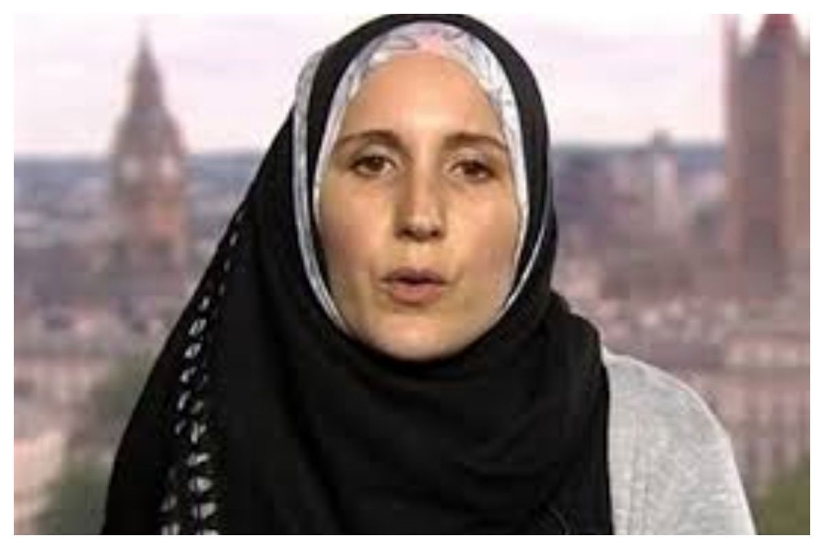 واکنش تقابلی روزنامه نزدیک به قالیباف به تکرار ادعای کواکبیان درباره کاترین شکدم + آیا بهتر نیست بجای دویدن دنبال گله خرگوش ، به فکر اصلاح نقاط آسیب پذیر باشیم؟