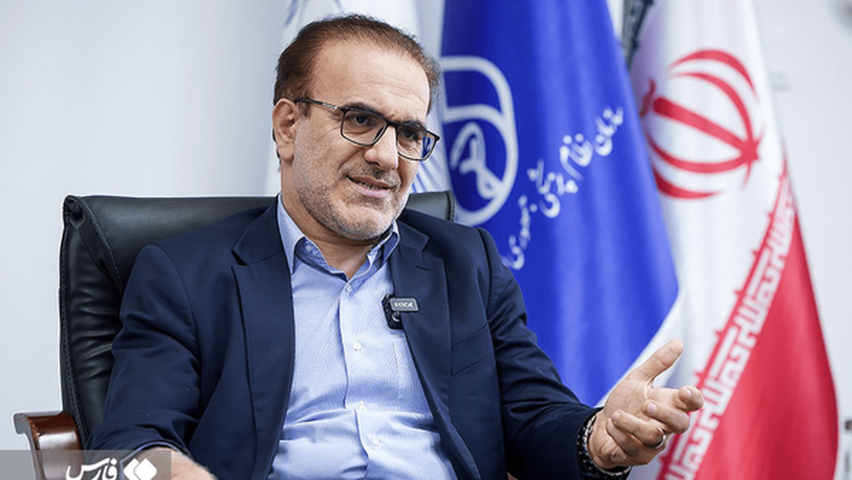رئیس سازمان نظام پزشکی: ۳۰ هزار پزشک در کشور کار طبابت انجام نمی‌دهند + از افه کلاس ها تا پزشکان بازاری و سهمیه ای ها