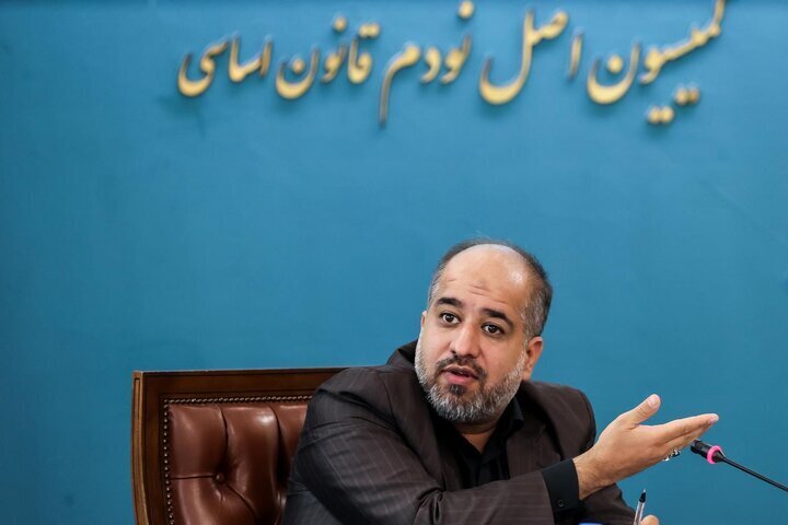 افشاگری خضریان از نقش پسر وزیر رفاه در انتصابات: انتصابات سیاسی و فامیلی در شستا بیداد می‌کند و حلقه کمال،داود ومحمدامین وزارتخانه را می چرخانند؟!