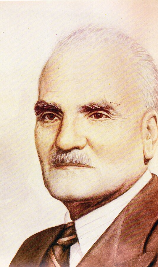 تقی زاده و فروش کتابخانه شخصی برای مخارج معالجه