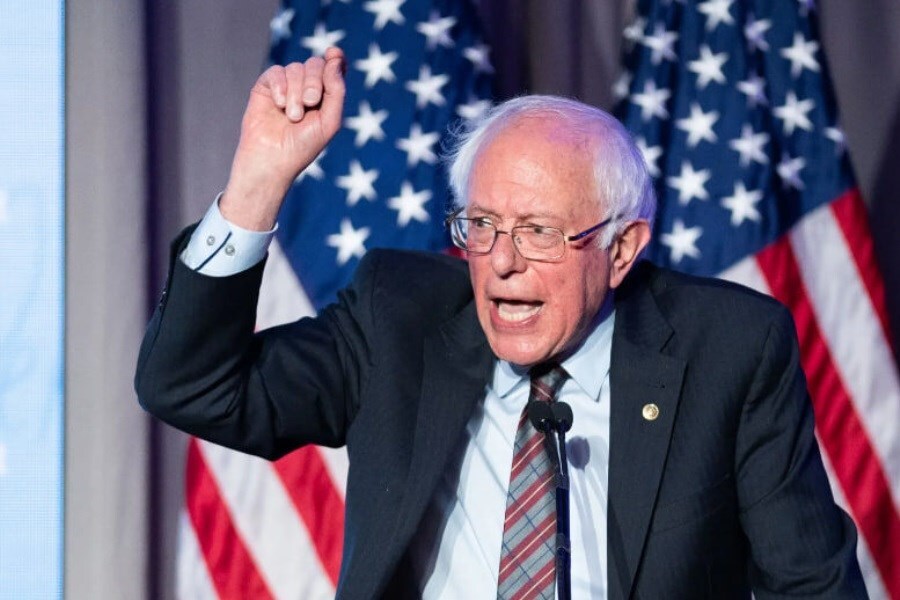 ترامپ بدون مجوز کنگره، ونزوئلا را هدف جنگ قرار داده است + انکار ترامپ برای قصد حمله ترامپ بدون مجوز کنگره، ونزوئلا را هدف جنگ قرار داده است + انکار ترامپ برای قصد حمله