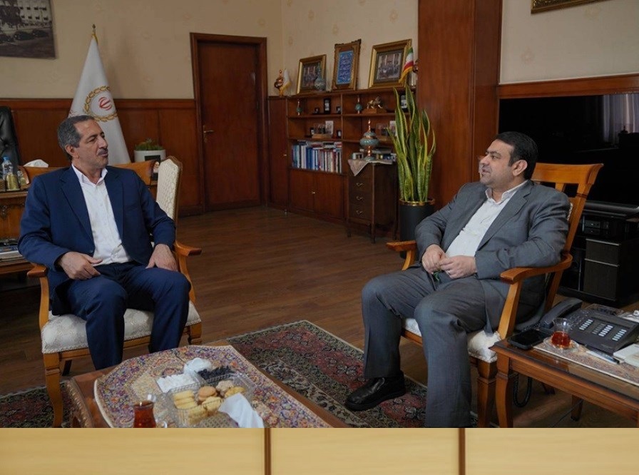 دیدار اثربخش یا بده- بستان ها و تعارفات معمول نجارزاده بانک ملی با جمعی از نمایندگان مجلس : نجارزاده چه برنامه ای برای پیامدهای ادغام بانک آینده با بانک ملی دارد؟ دیدار اثربخش یا بده- بستان ها و تعارفات معمول نجارزاده بانک ملی با جمعی از نمایندگان مجلس : نجارزاده چه برنامه ای برای پیامدهای ادغام بانک آینده با بانک ملی دارد؟