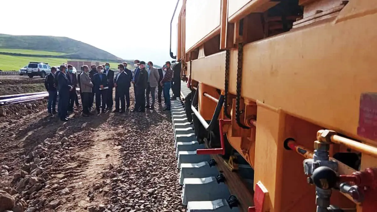 پیش بینی برای مهیاسازی پنج هزار واگن و کمبود ۴ هزار واگن مسافری + مشکلات خدمات رسانی با ۱۰۰۰ واگن موجود مورد استفاده پیش بینی برای مهیاسازی پنج هزار واگن و کمبود ۴ هزار واگن مسافری + مشکلات خدمات رسانی با ۱۰۰۰ واگن موجود مورد استفاده